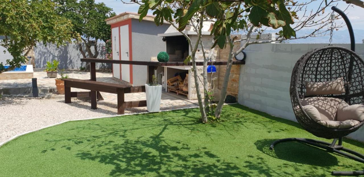 Appartamento House With Swimming Pool Blue Diamond Povljana Esterno foto