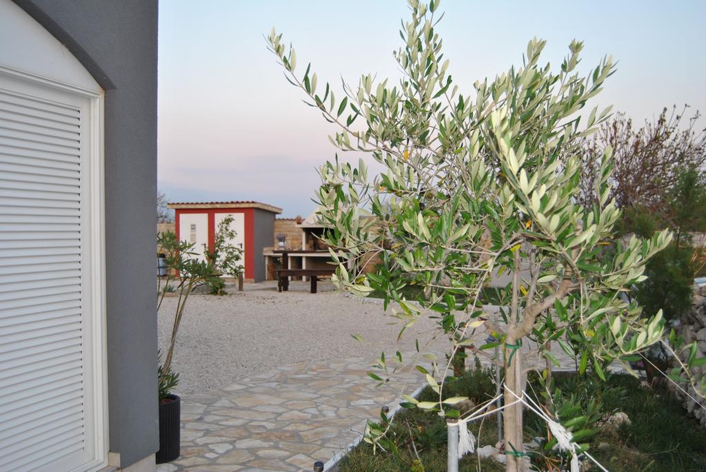 Appartamento House With Swimming Pool Blue Diamond Povljana Esterno foto
